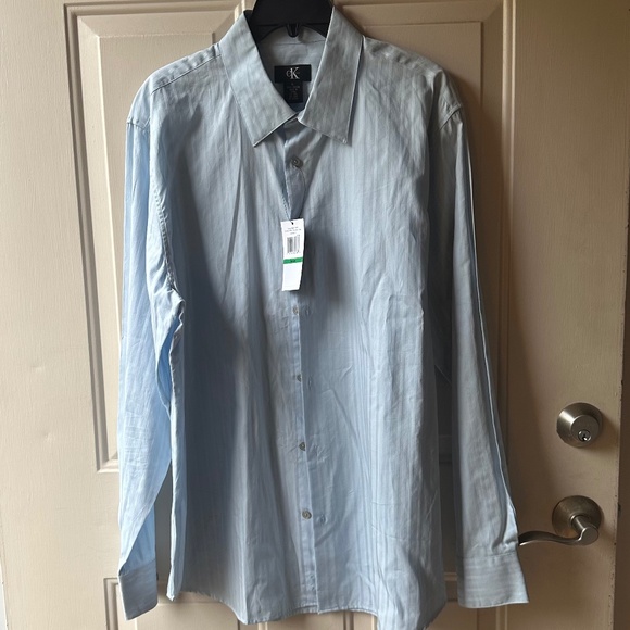 Calvin Klein  Men's Long Sleeve Cotton Light Blue Striped Size L. Shirt. NEW. - Picture 1 of 13